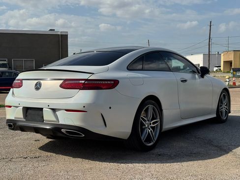 Used 2018 Mercedes-Benz E 400 Coupe image 7