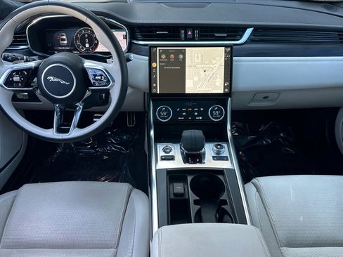 Used 2024 Jaguar XF R-Dynamic SE image 27