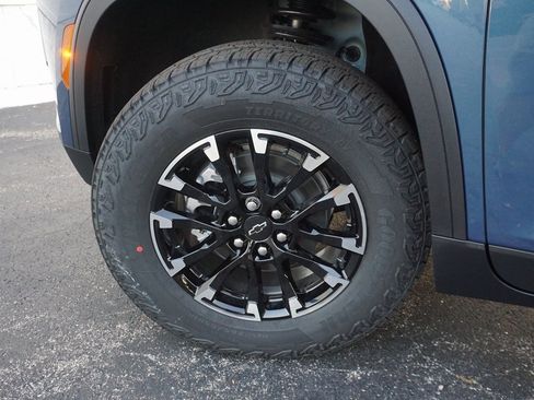 New 2026 Chevrolet Traverse Z71 w/ Driver Confidence Package image 31