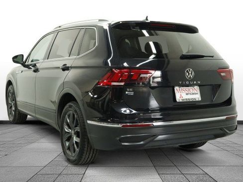 Used 2022 Volkswagen Tiguan SE FWD image 5
