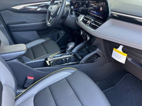 New 2026 Chevrolet TrailBlazer ACTIV w/ Convenience Package AWD/4WD image 15