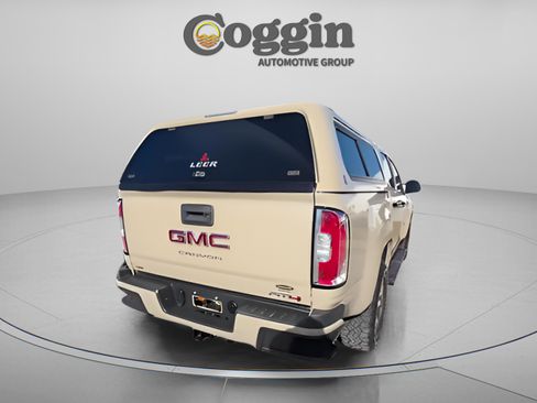 Used 2022 GMC Canyon AT4 w/ Trailering Package image 9
