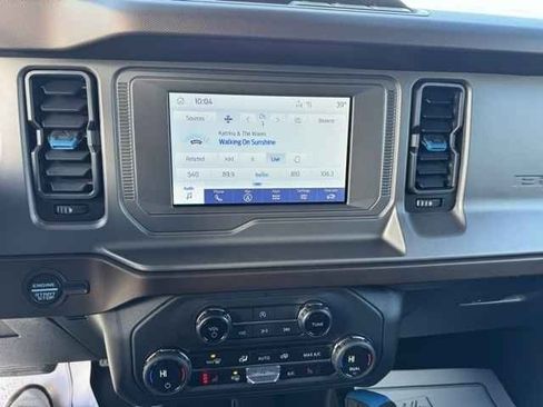 Used 2023 Ford Bronco Outer Banks image 15