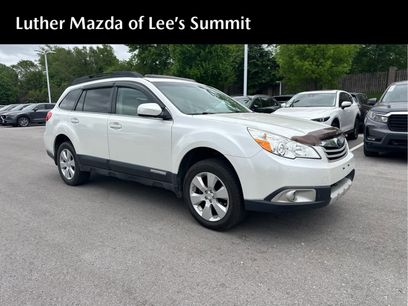 Used 2011 Subaru Outback 2.5i Limited w/ PWR Moonroof Pkg