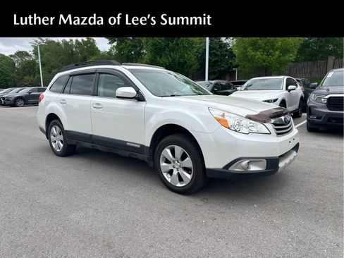 Used 2011 Subaru Outback 2.5i Limited w/ PWR Moonroof Pkg AWD/4WD image 1