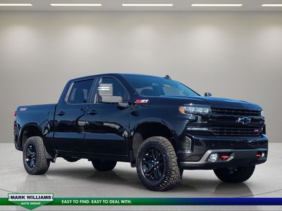 Used 2021 Chevrolet Silverado 1500 LT Trail Boss w/ Convenience Package II