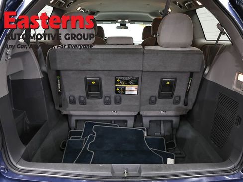 Used 2020 Toyota Sienna L FWD image 9