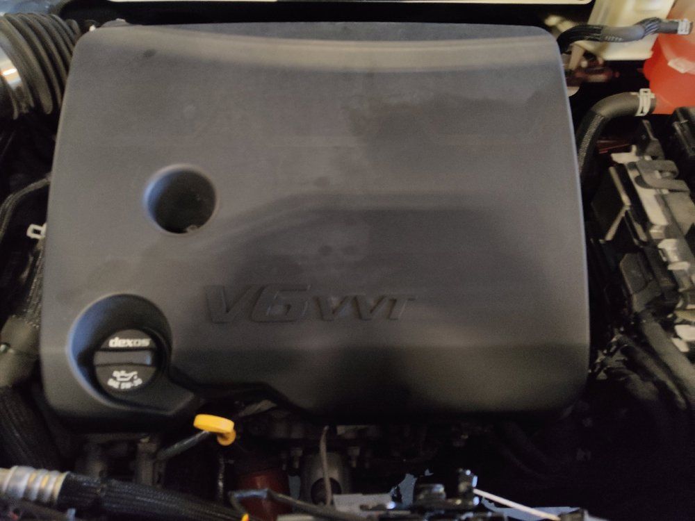Used 2021 Chevrolet Traverse LT FWD image 30