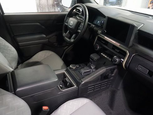 New 2026 Toyota Tacoma SR5 image 25