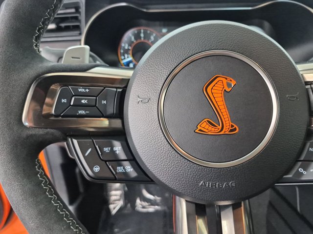 Used 2020 Ford Mustang Shelby GT500 w/ Technology Package RWD image 29