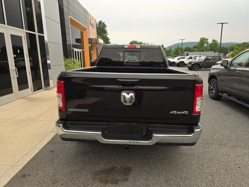 Used 2022 RAM 1500 Big Horn AWD/4WD image 6