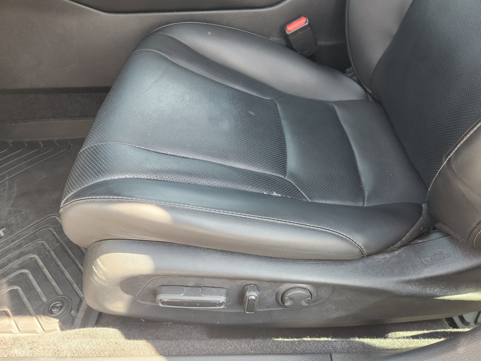 Used 2024 Honda Accord Touring image 29