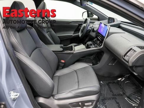 Used 2024 Subaru Solterra Touring image 25