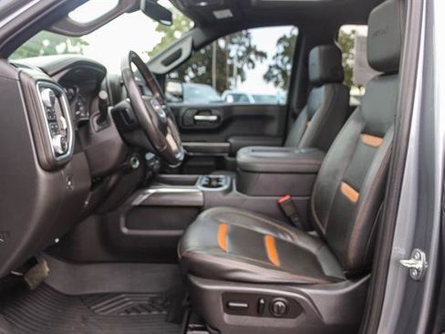 Used 2020 GMC Sierra 1500 AT4 w/ AT4 Preferred Package image 17