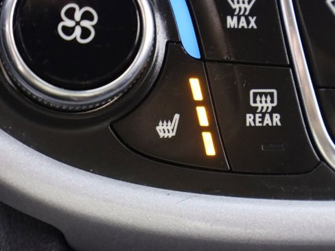 Used 2017 Chevrolet Volt LT w/ Comfort Package FWD image 25