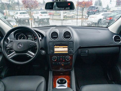 Used 2011 Mercedes-Benz GL 320 BlueTEC 4MATIC image 17