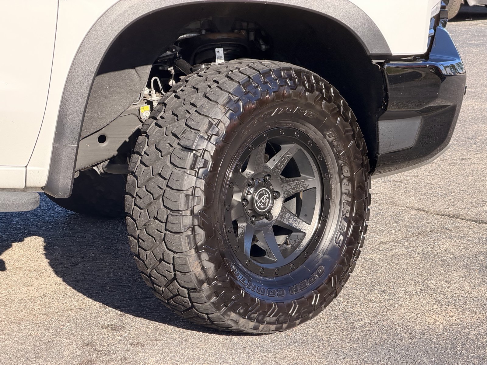 Used 2026 Chevrolet Silverado 1500 ZR2 AWD/4WD image 5
