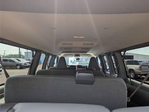 New 2026 Chevrolet Express 3500 LS w/ Chrome Appearance Package RWD image 30