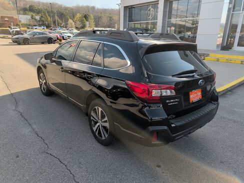 Used 2019 Subaru Outback 2.5i Limited image 8