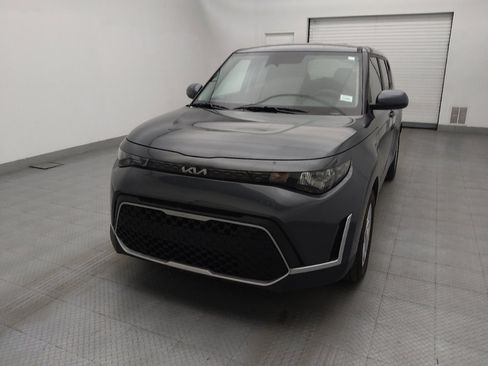 Used 2025 Kia Soul LX image 15