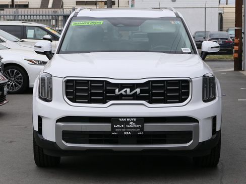 Used 2024 Kia Telluride S w/ S Sunroof Package FWD image 8