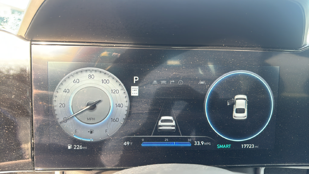 Used 2024 Hyundai Elantra SEL FWD image 16