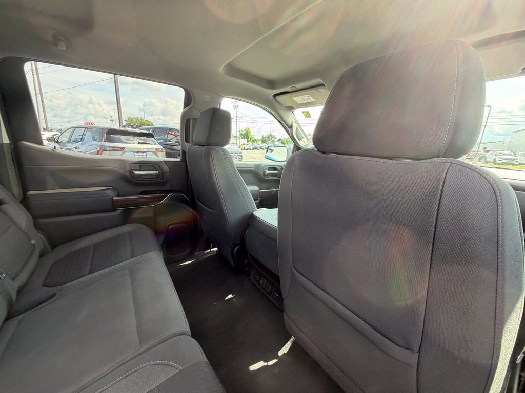 Used 2022 Chevrolet Silverado 1500 RST AWD/4WD image 29