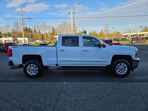 Used 2015 Chevrolet Silverado 3500 LTZ w/ Duramax Plus Package image 6