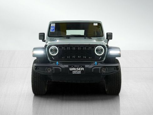 Used 2024 Jeep Wrangler Unlimited AWD/4WD image 8