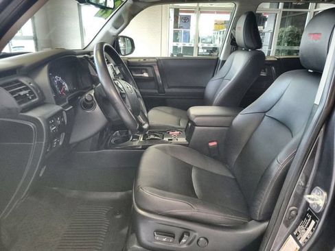 Used 2023 Toyota 4Runner TRD Off-Road Premium w/ Off Road Premium Plus Package AWD/4WD image 12