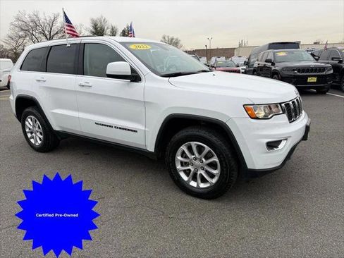 Certified 2022 Jeep Grand Cherokee Laredo E image 1