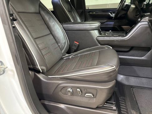 Used 2024 GMC Sierra 2500 AT4X image 66