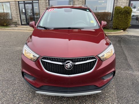 Used 2021 Buick Encore Preferred AWD/4WD image 8