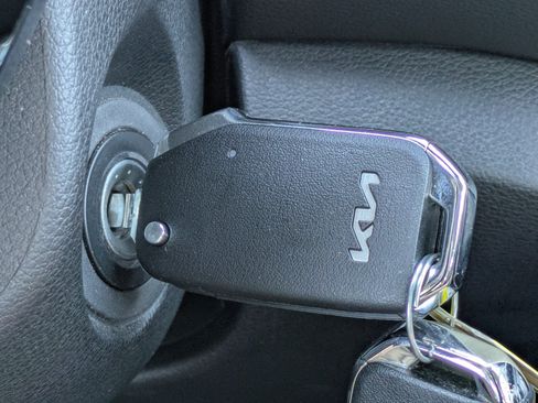 Certified 2023 Kia Forte LXS FWD image 23