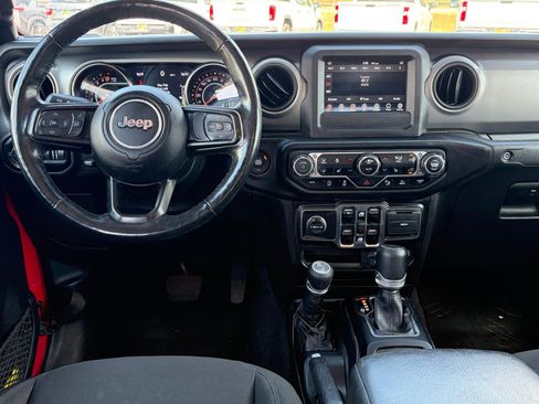 Used 2021 Jeep Gladiator Sport AWD/4WD image 38