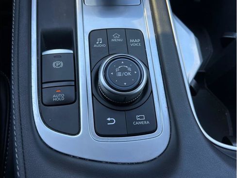 Used 2025 INFINITI QX60 Luxe FWD image 19