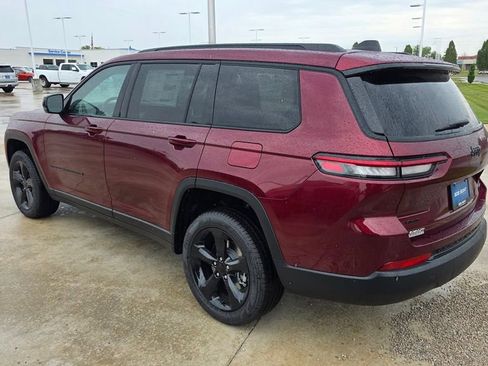 New 2025 Jeep Grand Cherokee L Limited w/ Black Appearance Package image 3