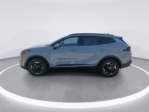 New 2026 Kia Sportage EX w/ EX Panoramic Sunroof Package image 5