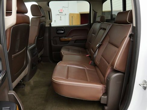 Used 2015 Chevrolet Silverado 2500 High Country image 21