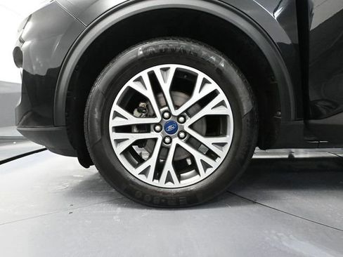 Used 2021 Ford Escape SEL image 16