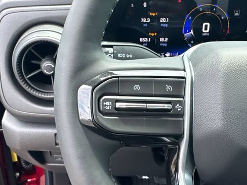 Used 2026 Chevrolet Colorado Trail Boss AWD/4WD image 25