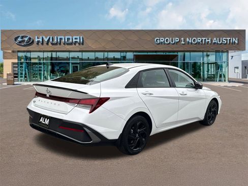New 2026 Hyundai Elantra Sport image 5