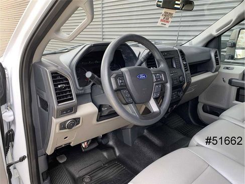 Used 2022 Ford F550 4x4 Crew Cab Super Duty w/ Power Equipment Group image 23