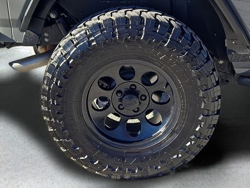 Used 2022 Jeep Wrangler Sport S image 8