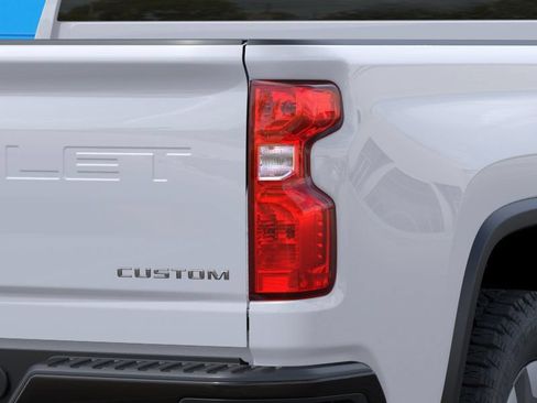 New 2026 Chevrolet Silverado 2500 Custom w/ Custom Value Package AWD/4WD image 9