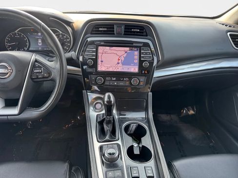 Used 2023 Nissan Maxima SV w/ Floor Mat Group FWD image 13