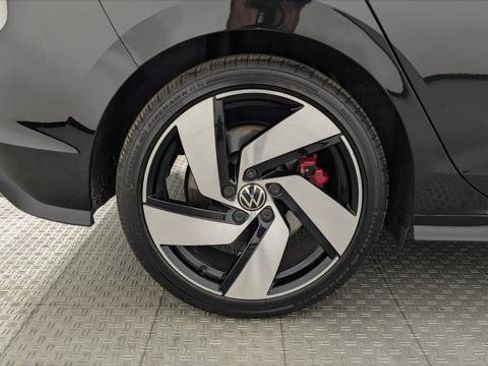 Used 2024 Volkswagen GTI S image 38