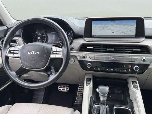 Used 2022 Kia Telluride SX FWD image 9