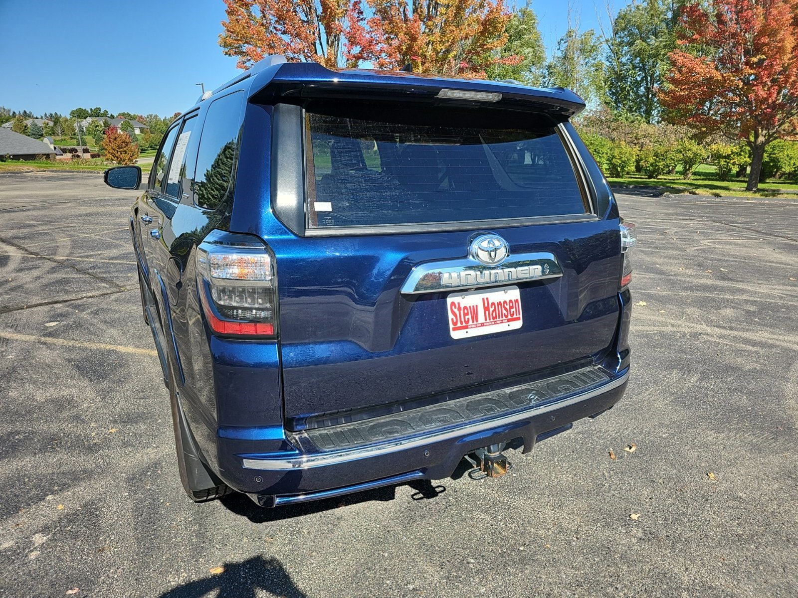 Used 2023 Toyota 4Runner Limited AWD/4WD image 3