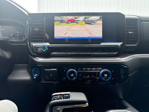 Used 2025 Chevrolet Silverado 1500 RST RWD image 22